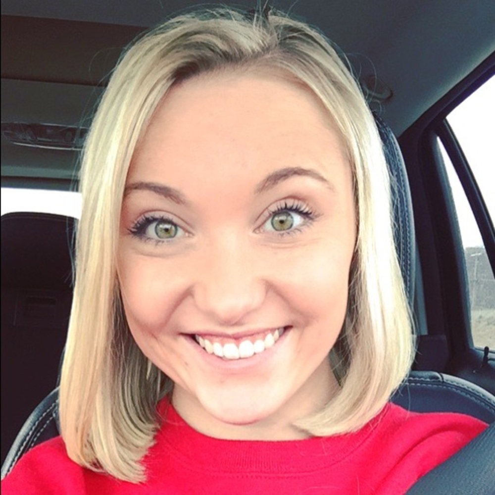 Meet your Posher, Emily